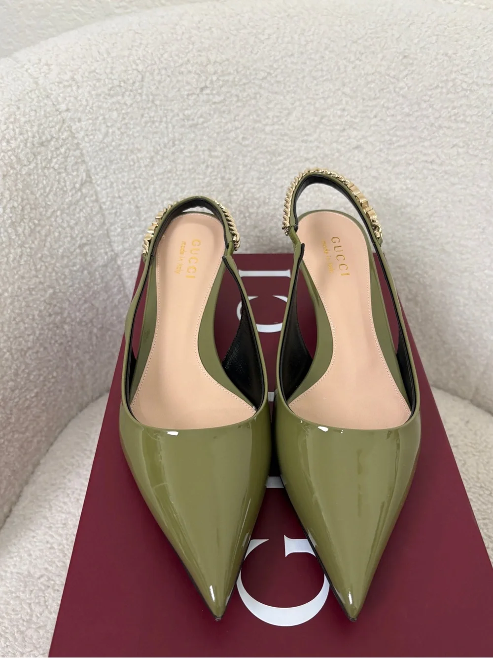 Gucci Signoria Patent Slingback Pump In Green 38